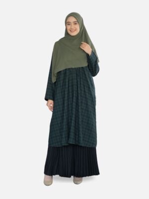 Audina Dzakiyah Tunik